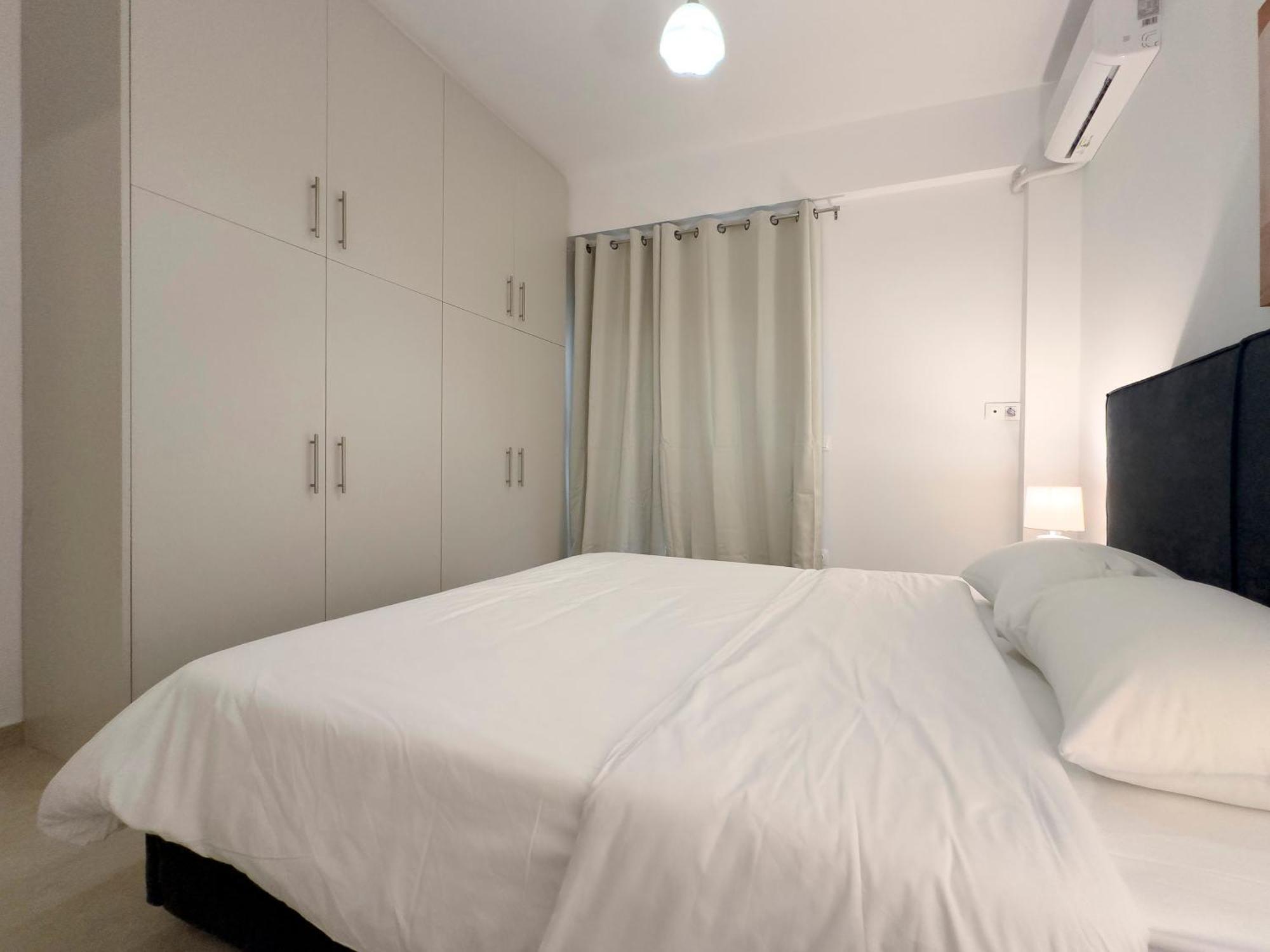 Glenvar Heights A2 Spacious In Paleo Faliro Apartment *