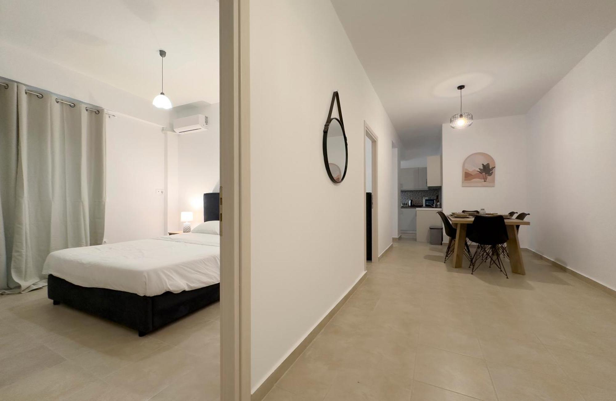 Glenvar Heights A2 Spacious In Paleo Faliro Apartment *