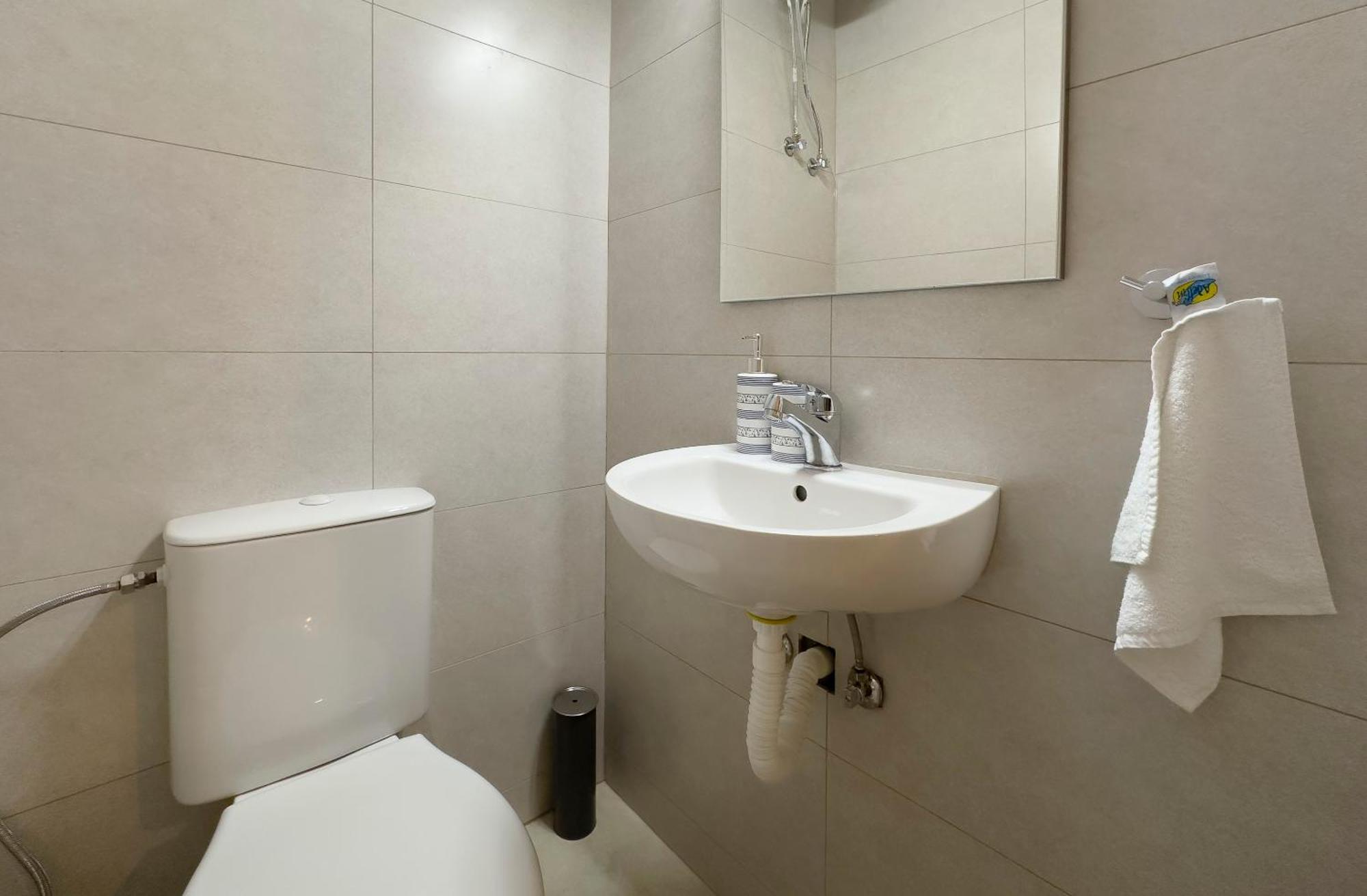 Glenvar Heights A2 Spacious In Paleo Faliro * Athens